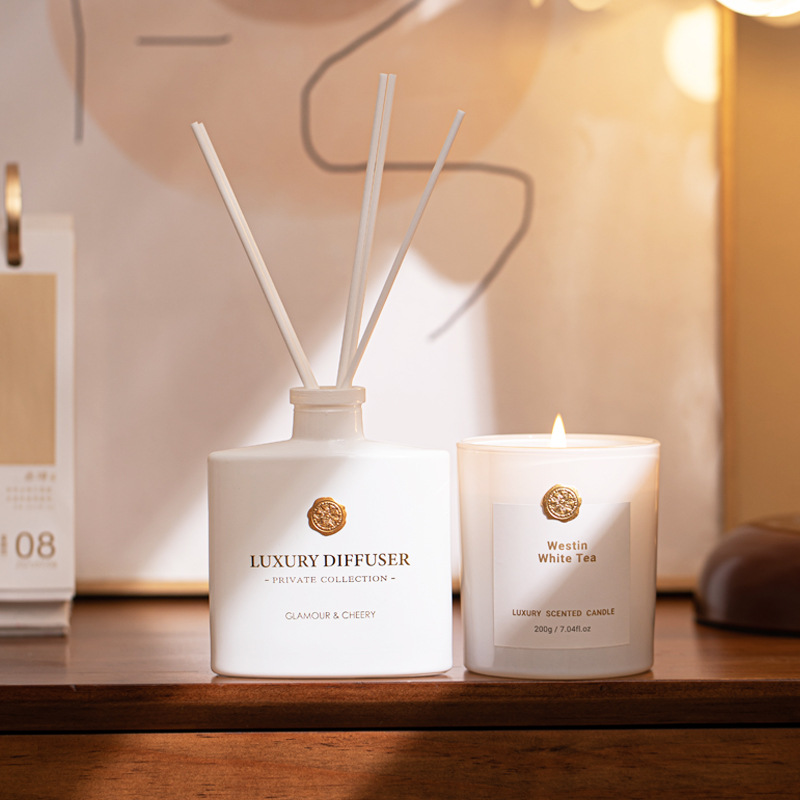 Soy Wax Flake - Reed Diffuser & Scented Candle Gift
